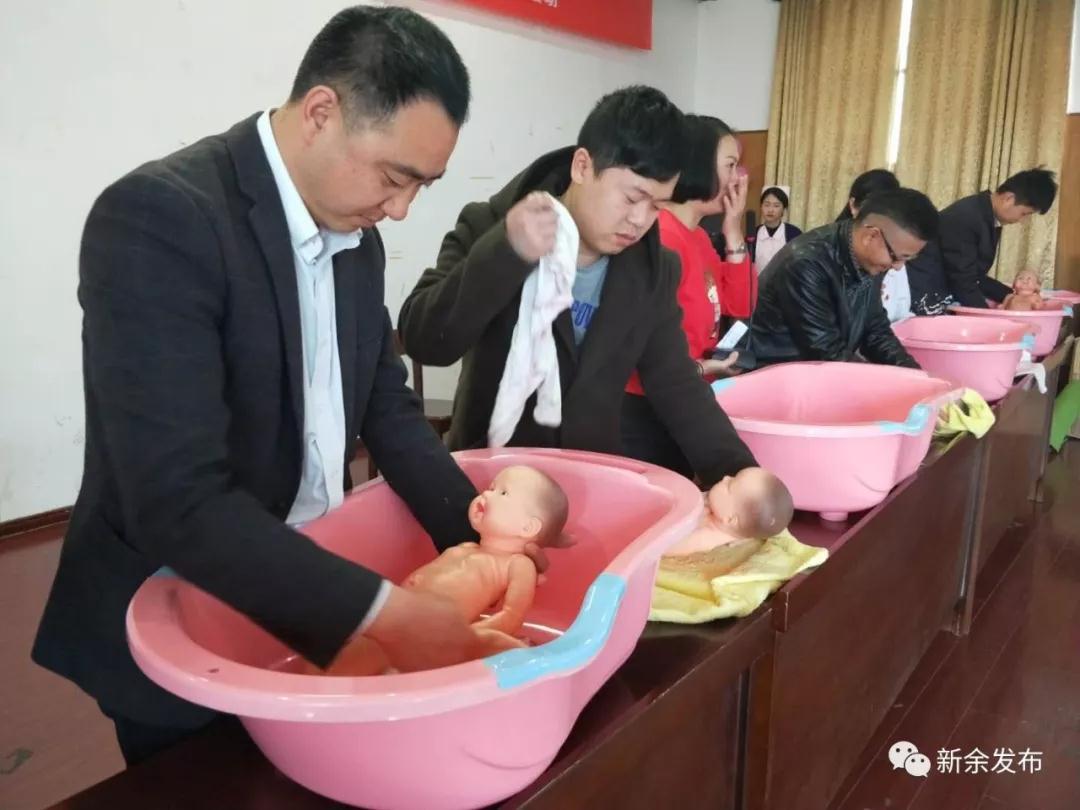 点击新窗口打开大图