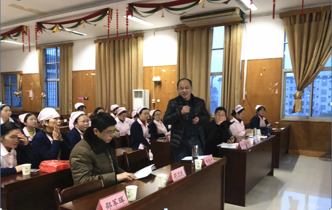 点击新窗口打开大图