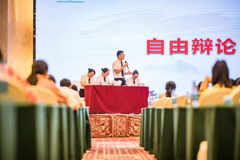 点击新窗口打开大图